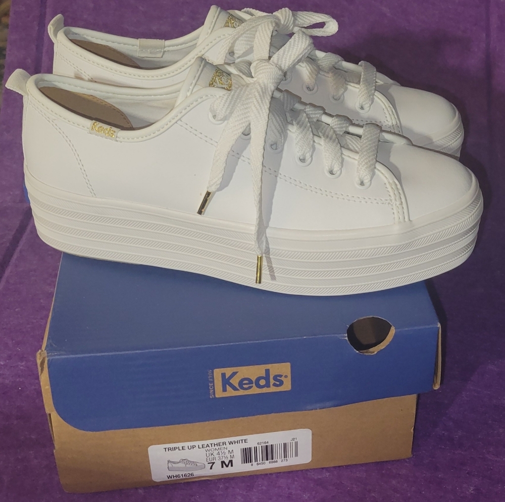 KEDS WOMEN'S TRIPLE UP SNEAKER